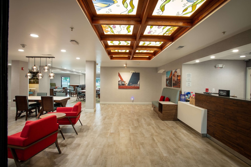 Hampton Inn Seaford - photo 4