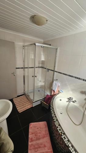 Cosy haven — 4-Star Luxury Hotel in Harrismith, South Africa