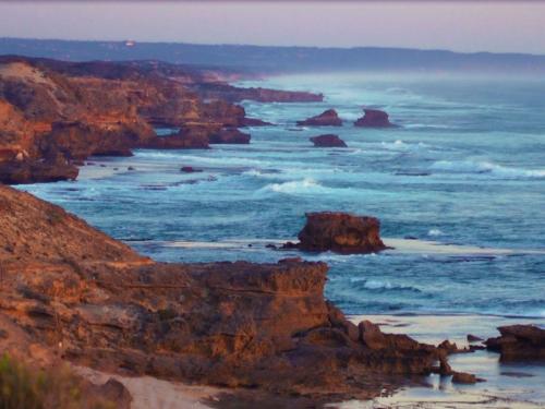 Silverleaf Cottage — 5-Star Luxury Hotel in Rye, Australia
