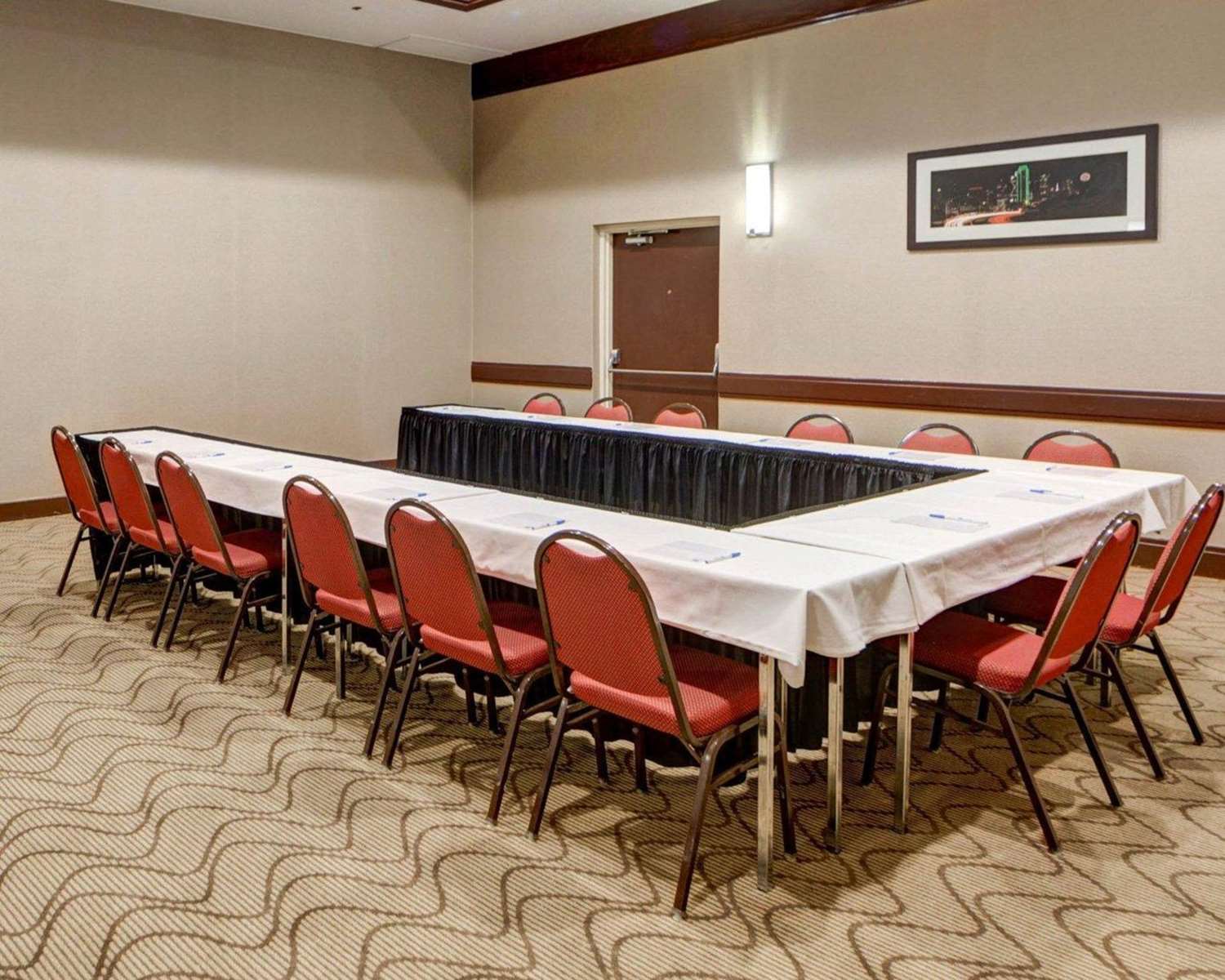 Comfort Inn and Suites Plano East - photo 29