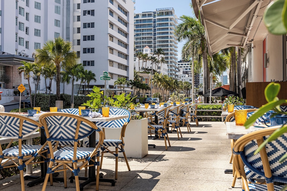 Hotel Continental Miami Beach Tapestry Collection by Hilton - photo 34