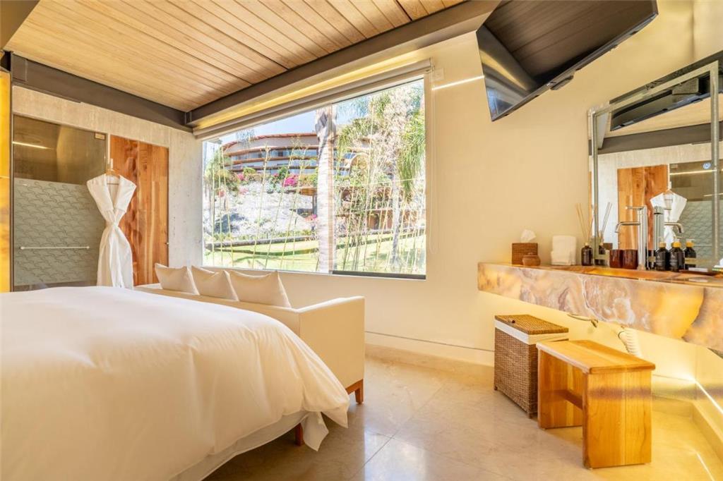 El Santuario Resort Suite Vista Interior