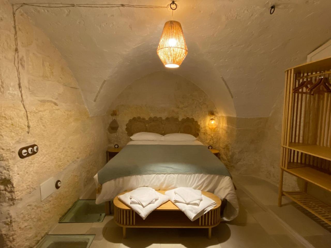 Casa di Pietra — 4-Star Luxury Hotel in Crispiano, Italy