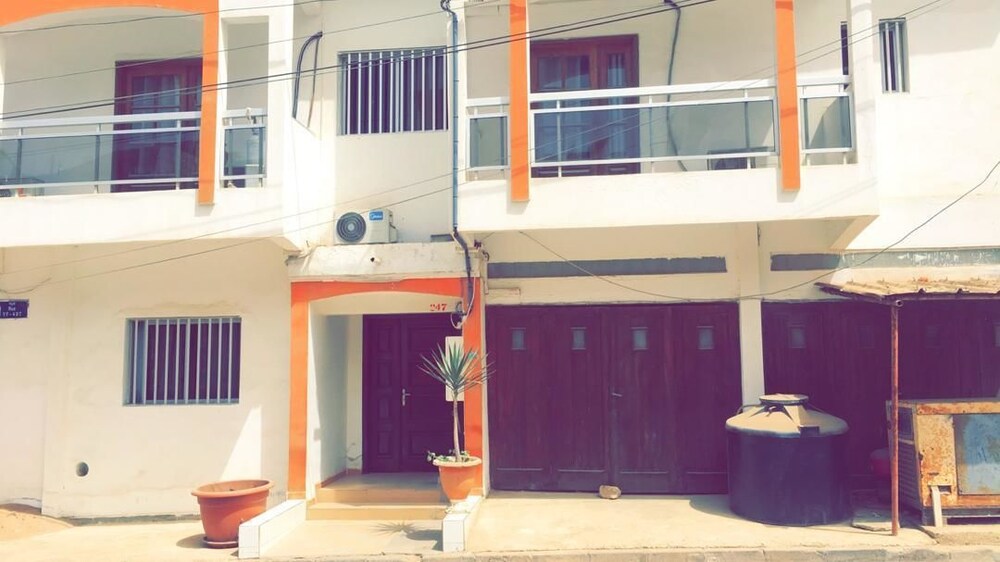 Chez Ahma - carbon neutral hotel in Dakar