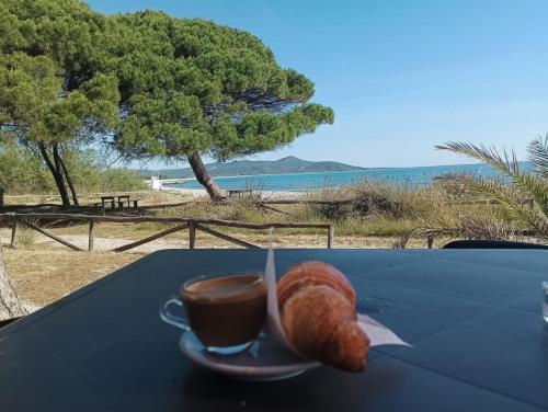 Villetta San Giovanni 150m dal mare — 4-Star Luxury Hotel in Posada, Italy