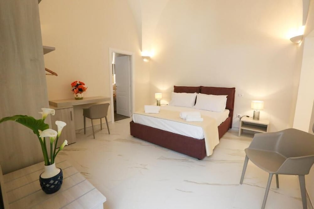 Le Due Dimore - carbon neutral hotel in Collepasso