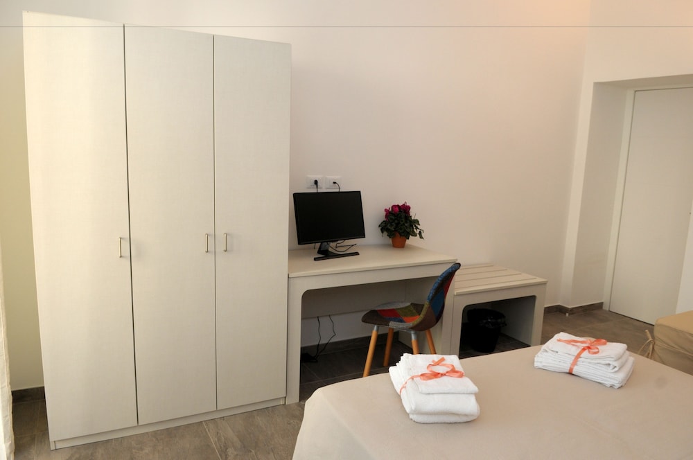 Della Torre Rooms — Lecce — photo 5