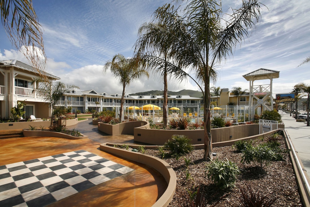 Avila Lighthouse Suites - photo 25