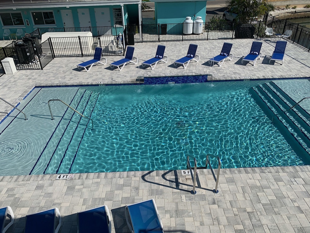 Sea Jay Motel & Marina - photo 99