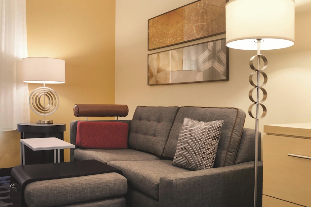 TownePlace Suites by Marriott Joliet South - photo 10