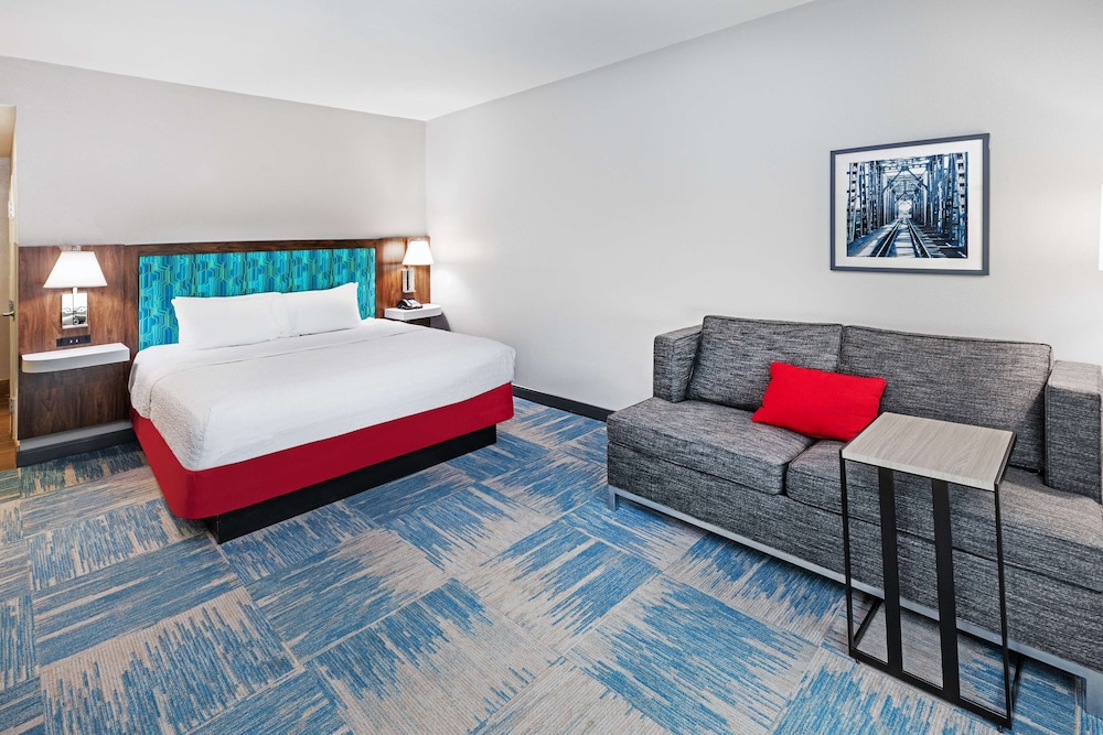 Hampton Inn & Suites Houston Heights I 10 - photo 25