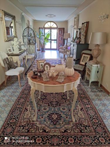 Casa Nives — 4-Star Luxury Hotel in San Pietro In Casale, Italy