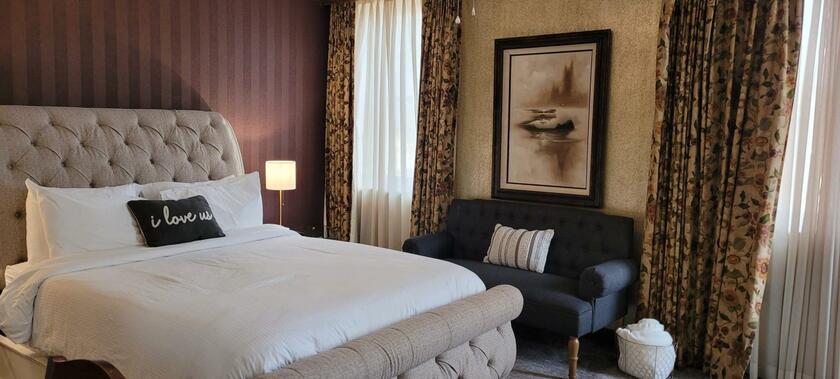 Hotel Phillips Hotel - photo 39
