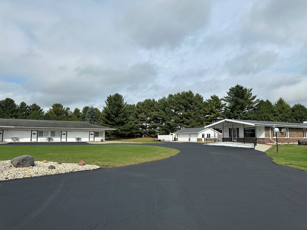 Skyview Motel - photo 32