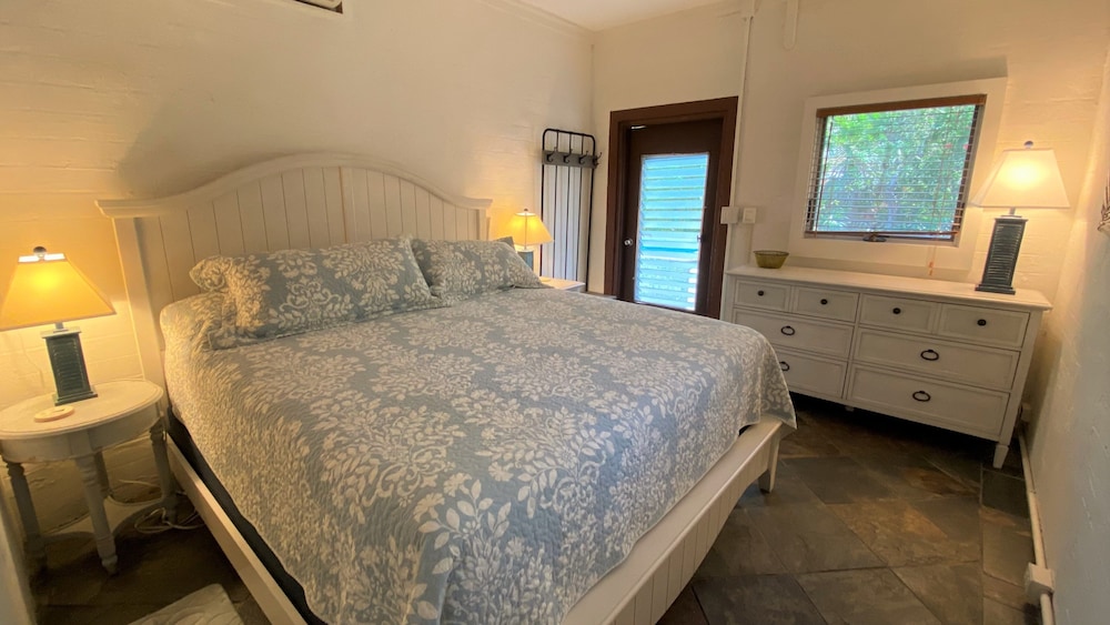 Kisses Cottage Home - photo 6