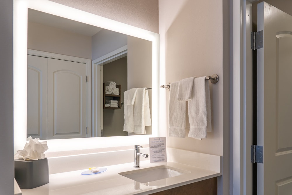 Staybridge Suites Summerville by IHG - photo 37