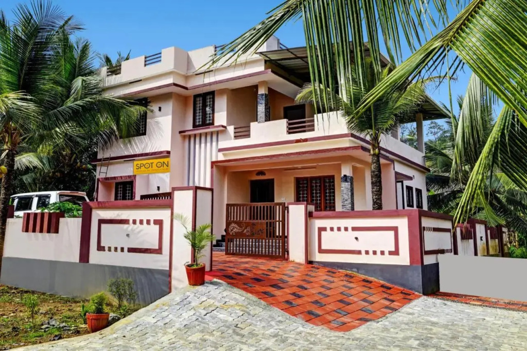 Shalom Palace Residency - last minute hotel in Munnar