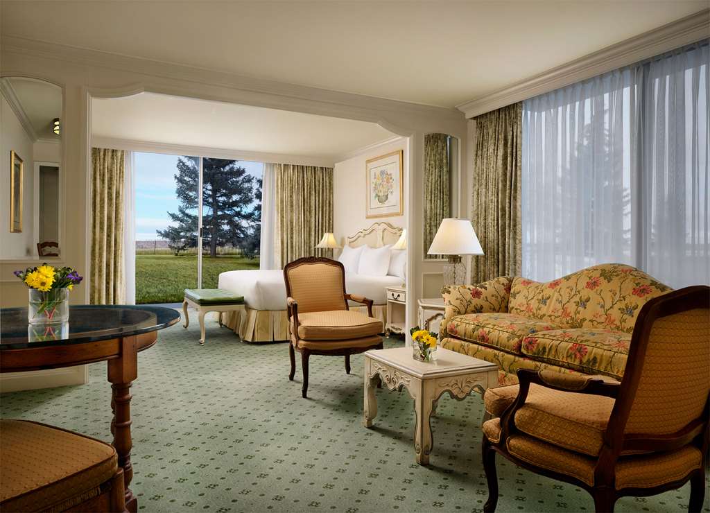 Little America Hotel - photo 22