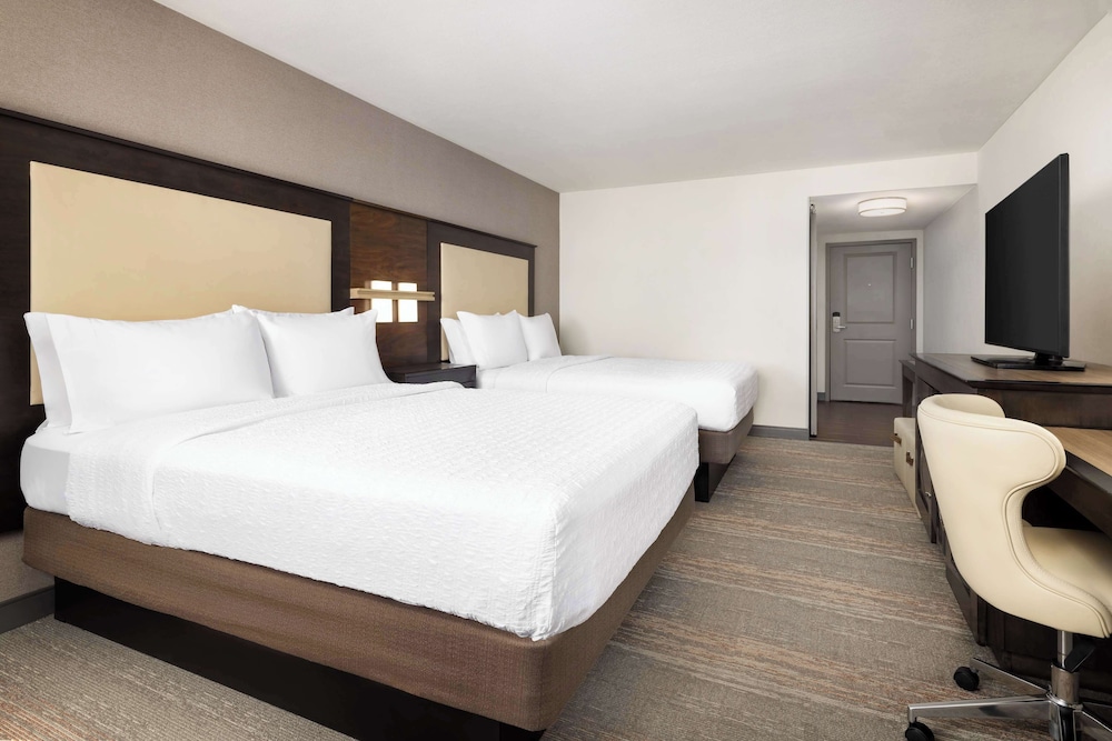 Hampton Inn & Suites Napa - photo 19