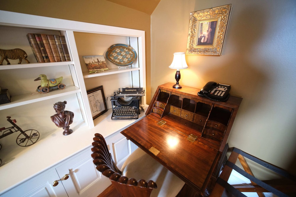 The Inn on Negley - photo 37
