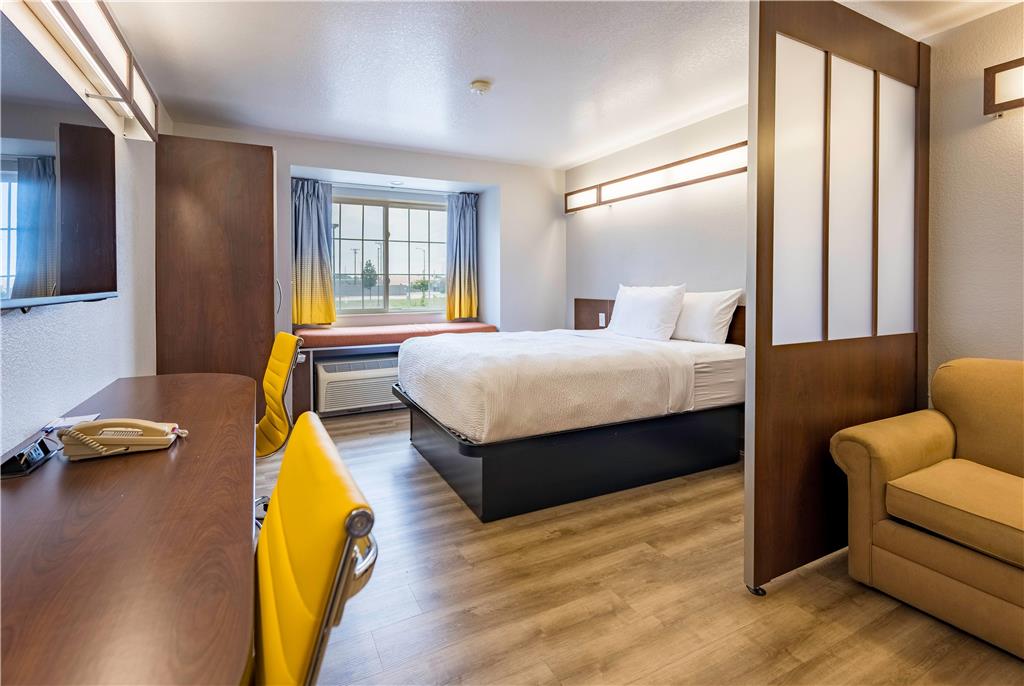 Microtel Inn & Suites by Wyndham Cheyenne - photo 31