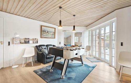 Awesome Home In Ringkøbing With Sauna — Ringkobing — photo 5