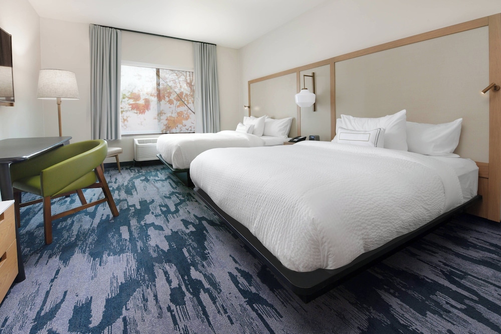 Fairfield Inn & Suites by Marriott El Dorado - photo 4