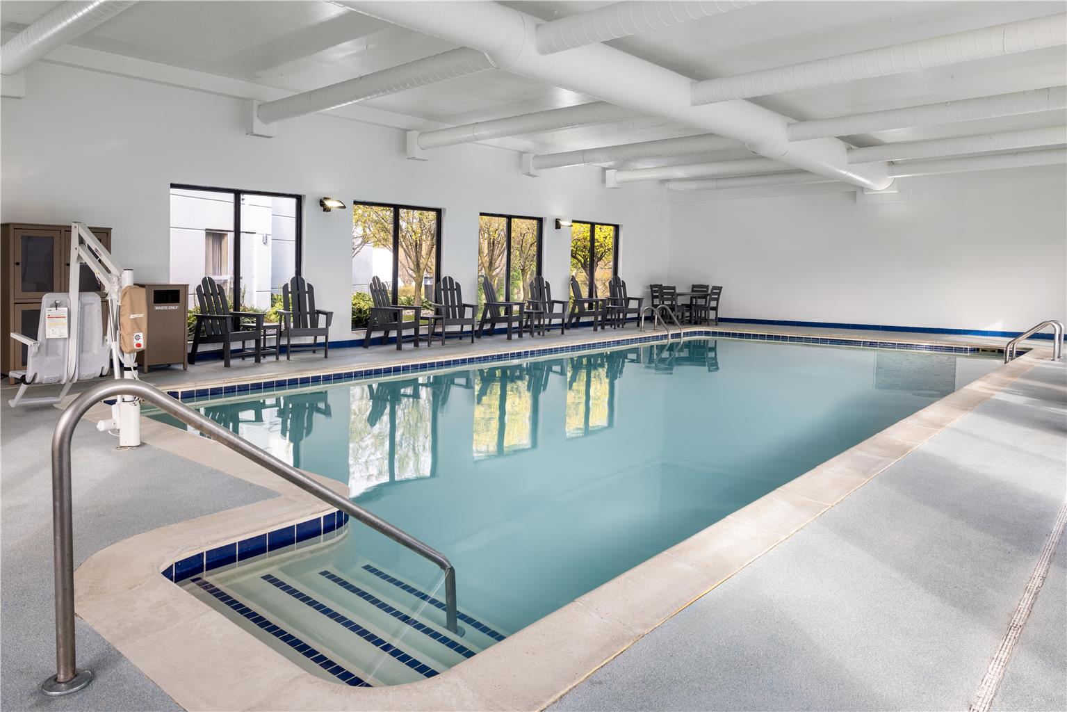 Hyatt Place Utica - photo 21