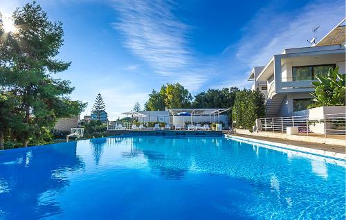 2 Bedroom Cozy Home In Marina Di Ragusa — 4-Star Luxury Hotel in Marina Di Ragusa, Italy