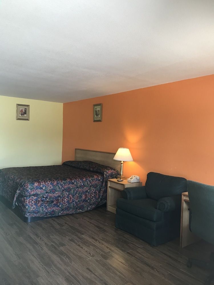Linder Motor Lodge - photo 17