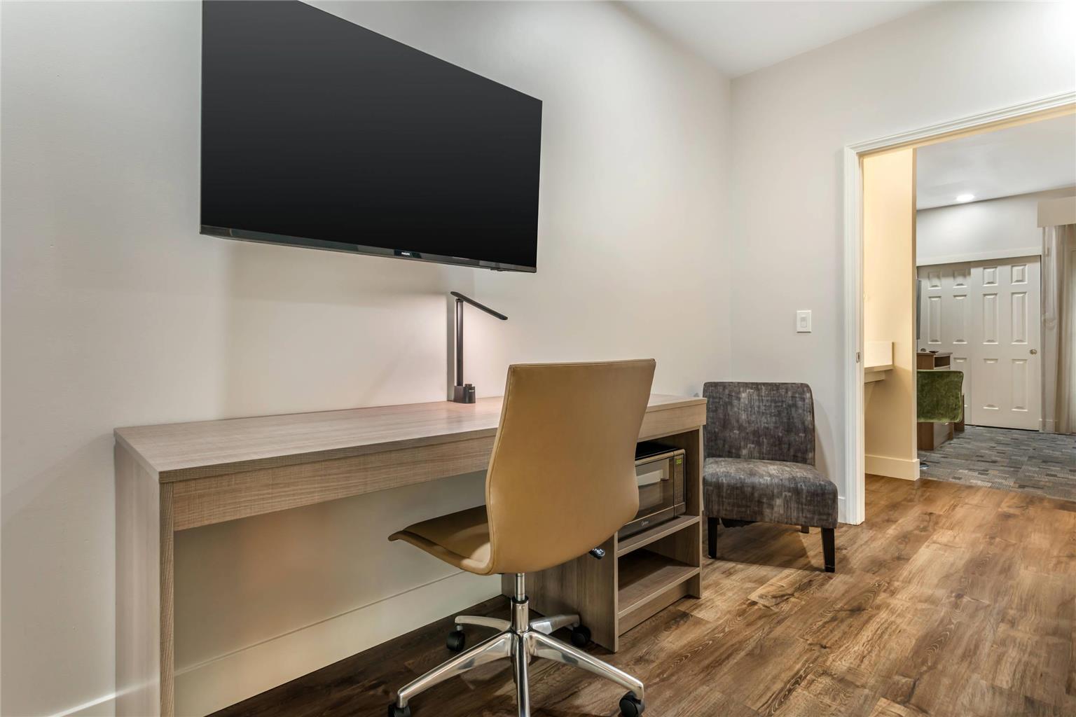 University Park Inn & Suites an Ascend Collection Hotel - photo 58