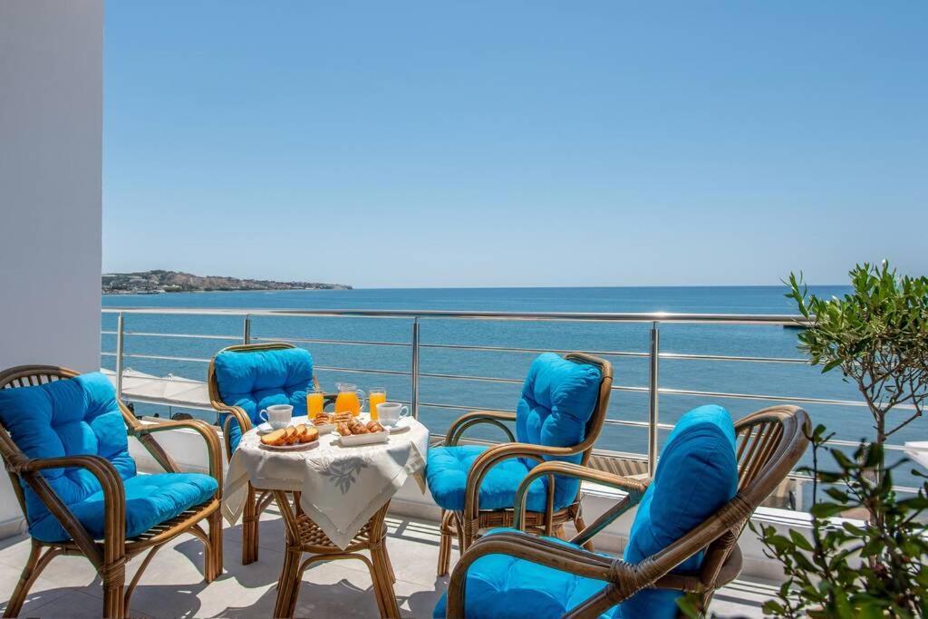 Amazing Seafront Suite — 4-Star Luxury Hotel in Ierapetra, Greece