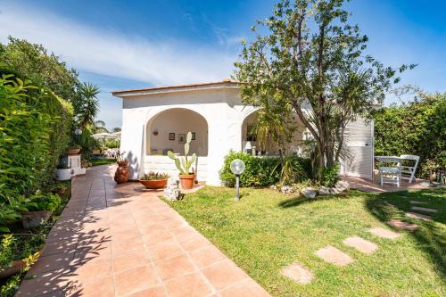 Villa Tiffany T58 by Rentbeat — 4-Star Luxury Hotel in Ostuni, Italy