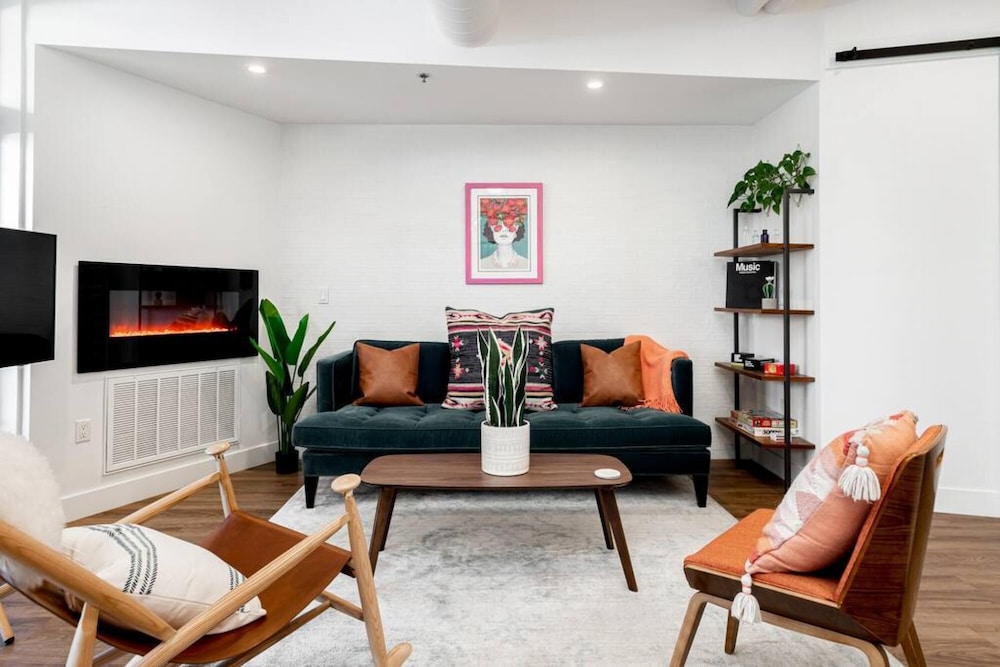 Rino Art Lofts Bright Boho Loft w Private Patio Denver - photo 8