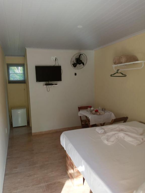 Pousada do Bote Apart Suítes em Sítio Santa Helena próximo ao Sana — hotel in Casimiro De Abreu