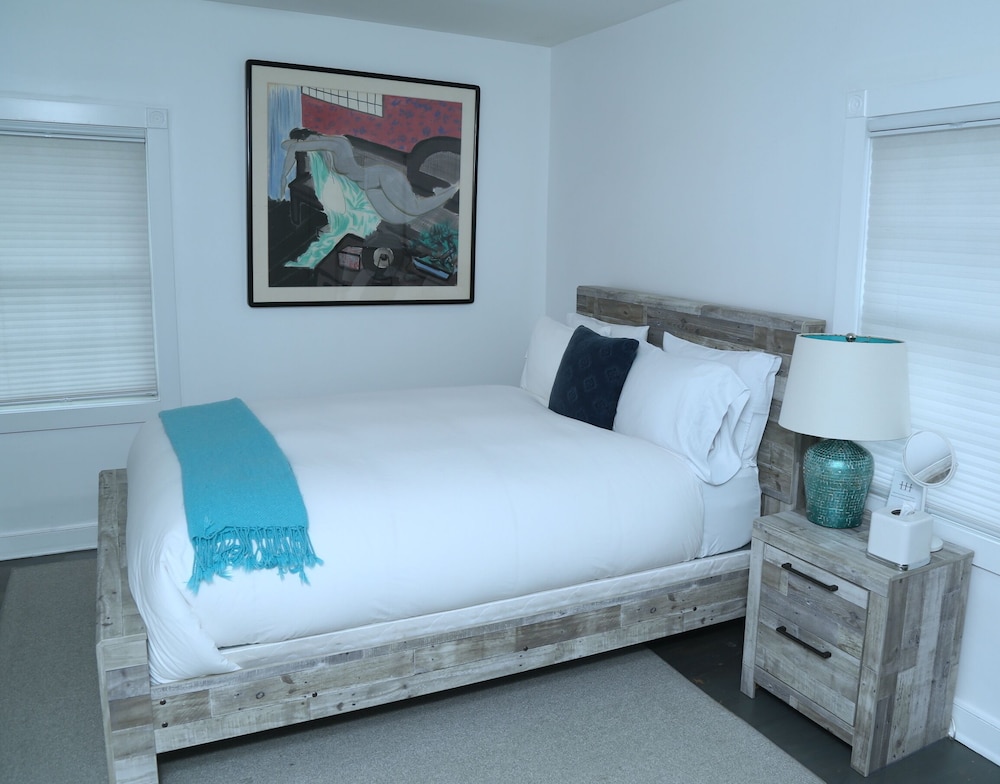 Harpoon House - photo 5