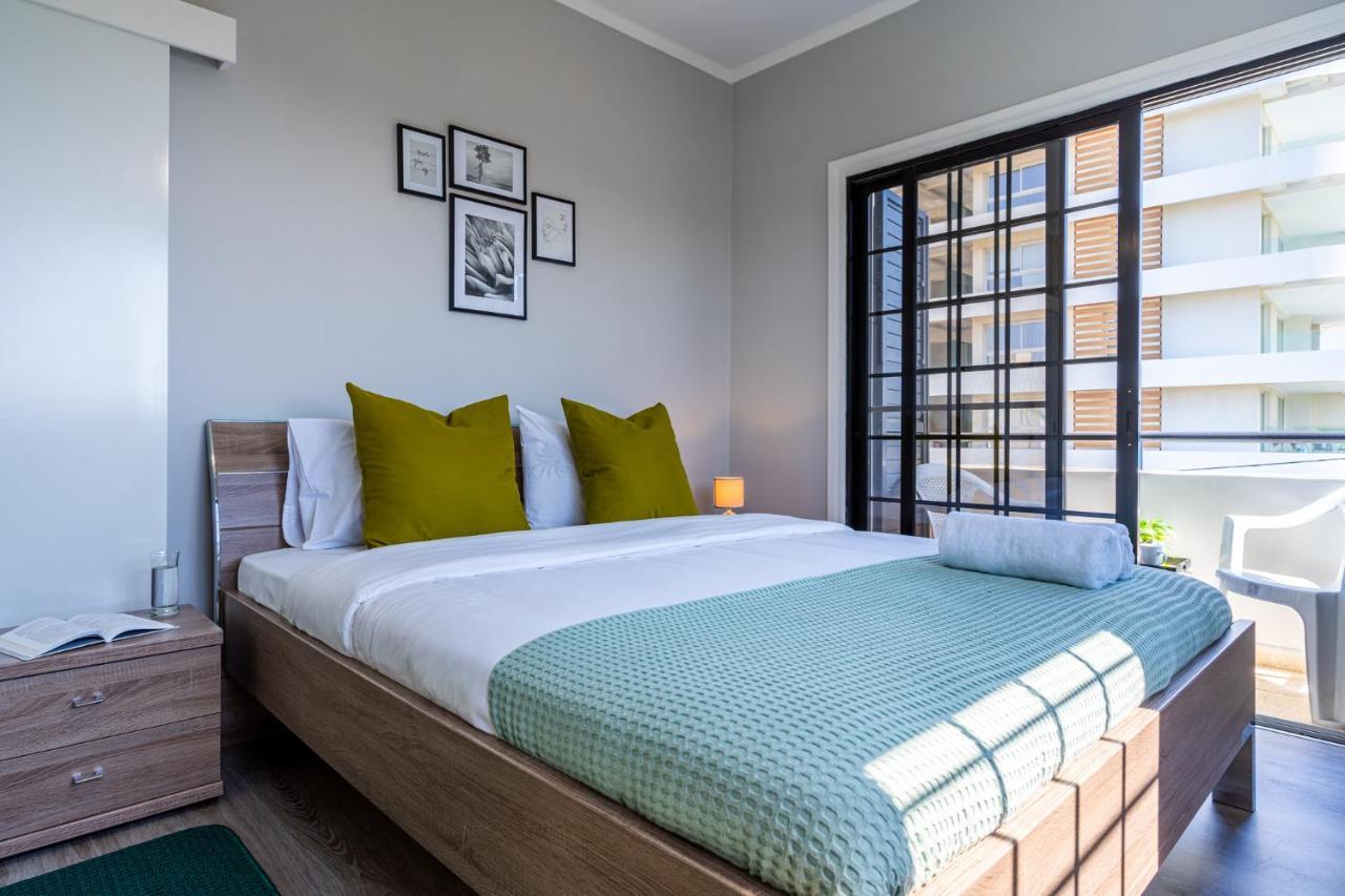 Peale’s 2 Bedroom Apartment in Mackenzie