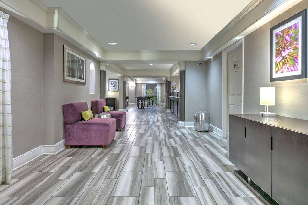 La Quinta Inn by Wyndham Dallas Uptown - photo 20