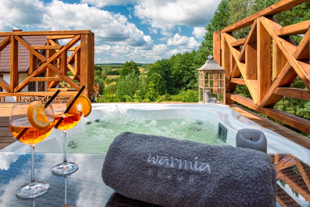 Warmia Resort - carbon neutral hotel in Gietrzwald