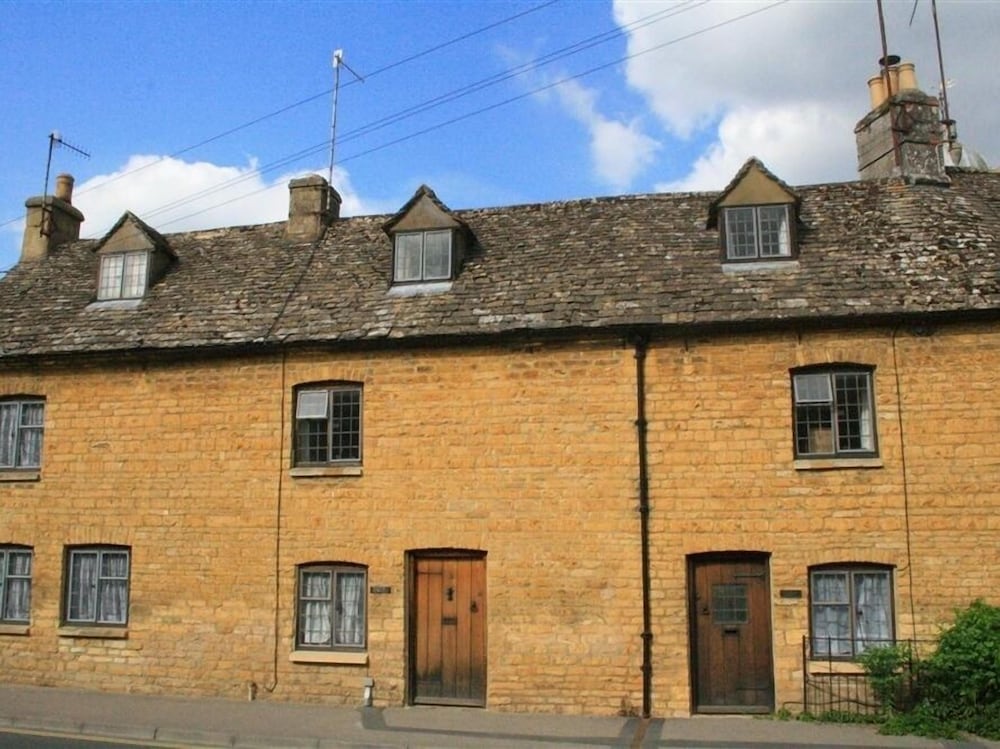 Wadham Cottage — 4-Star Luxury Hotel in Bourton On The Water, United Kingdom