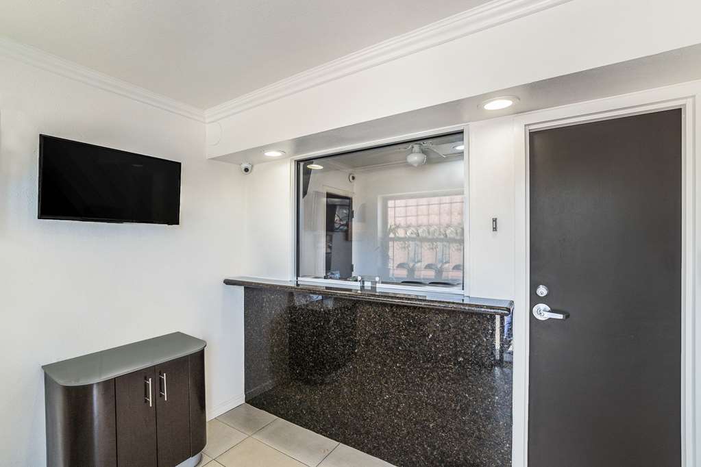 Motel6 Dallas TX - photo 23