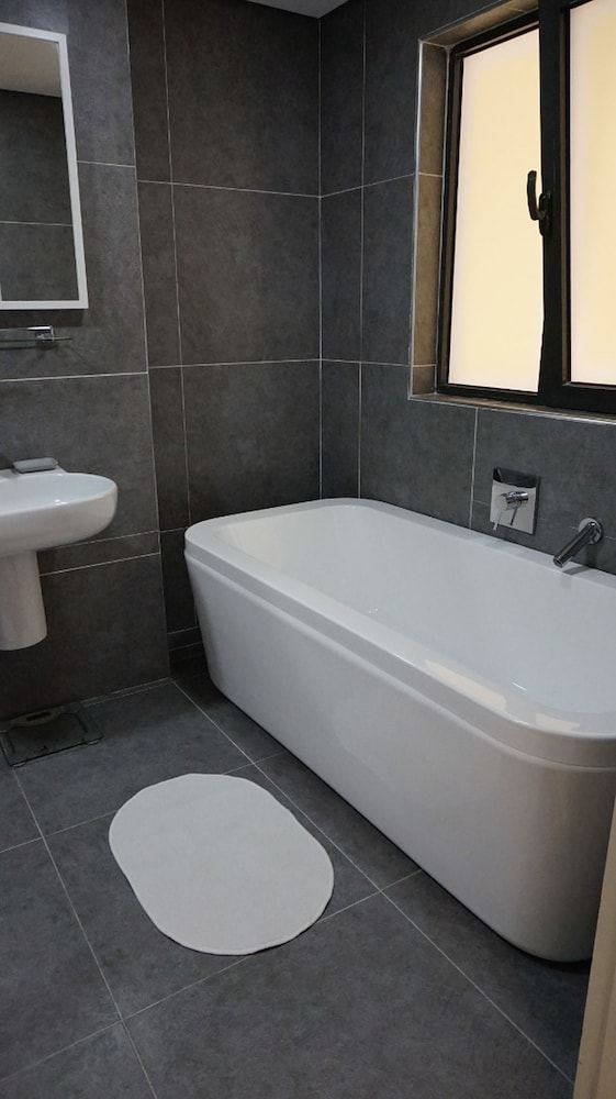 Esprit Chic in Dakar, Senegal