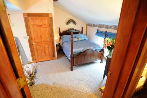 Wildflowers Inn - photo 7