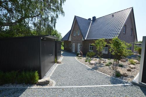 Stadthaus 3 inkl 1 Parkplatz — carbon neutral stay, Fehmarn