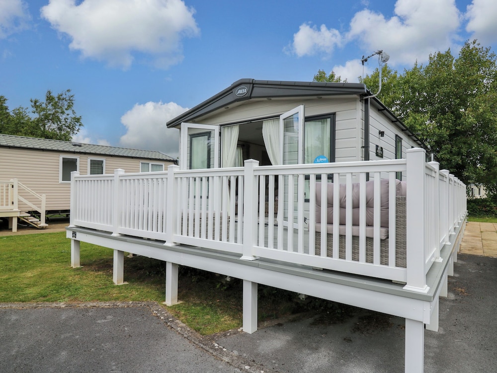 Osprey 6 in Tenby, United Kingdom