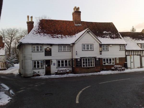The Chequers Inn — hotel in Ashford