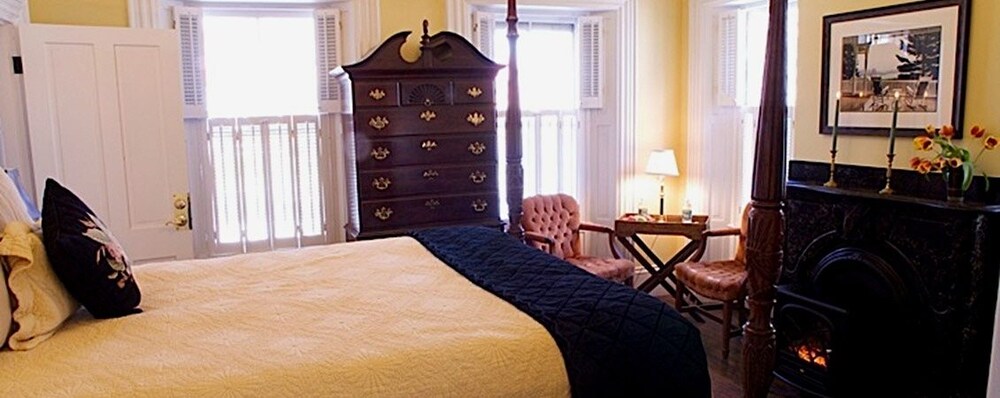 Ardmore Inn - photo 3
