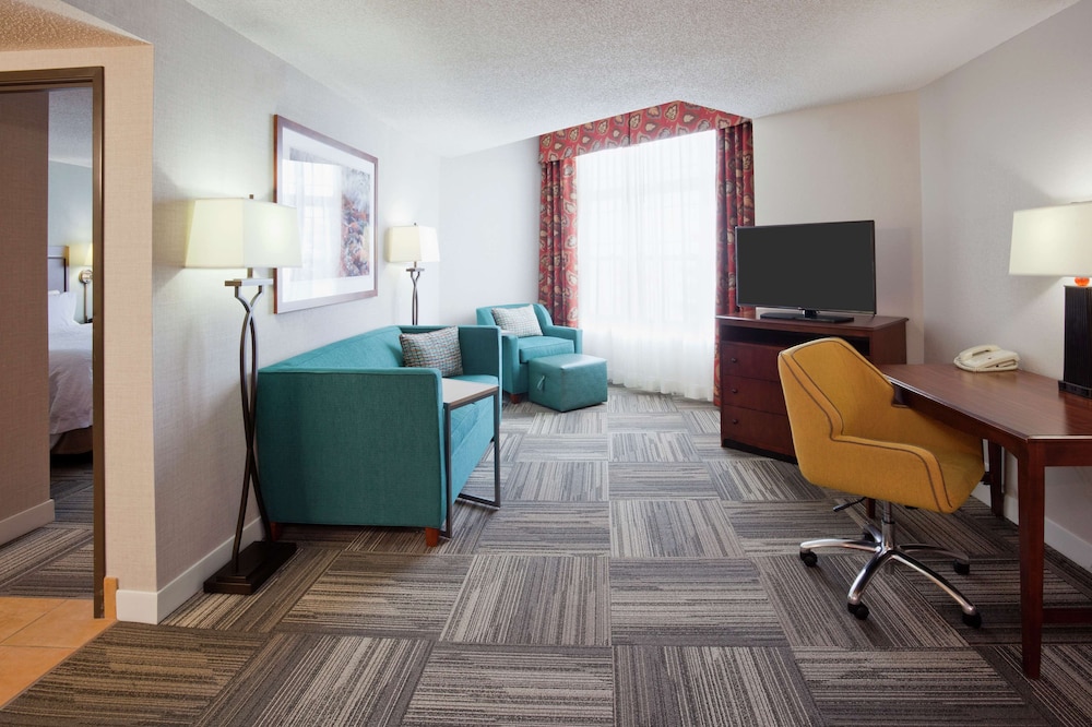 Hampton Inn Duluth Canal Park - photo 22