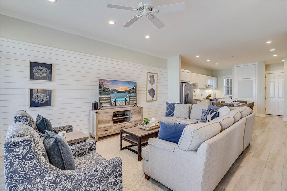 High Dune Tc 2203 — 4-Star Luxury Hotel in Port Aransas, United States