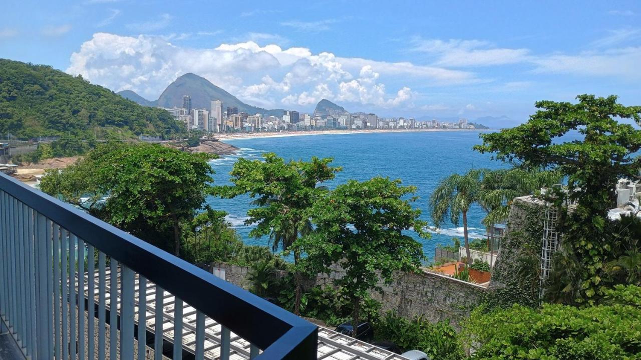Incrível vista mar Av Niemeyer Vidigal — 4-Star Luxury Hotel in Rio De Janeiro, Brasil